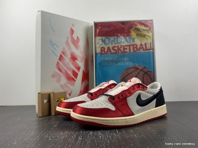 Rep Husky 1 FN0432-100 OG Air Low Trophy x Room Jordan Away 0717